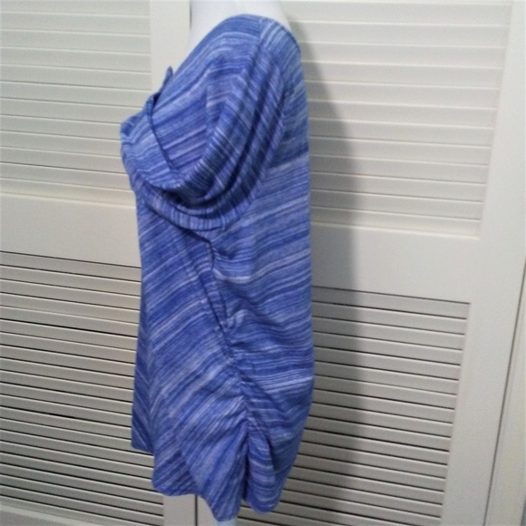 Lane Bryant 3/4 Sleeve V Neck Tee Side Gathers - Picture 6 of 8